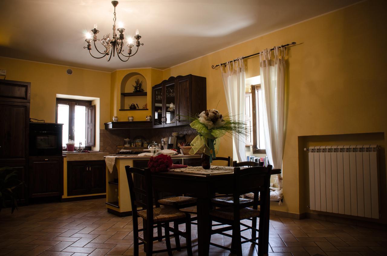 Bed And Breakfast La Sentinella チヴィタ 部屋 写真